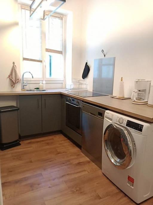 Gonnelles Appartement T3 Centre Ville Rdc D Ажан Екстериор снимка