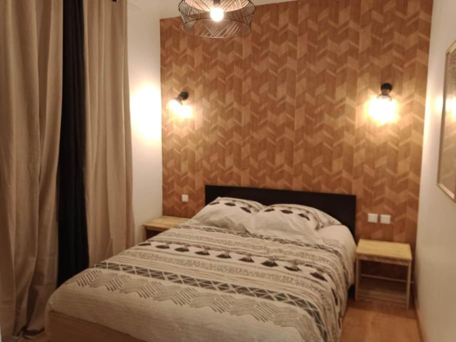 Gonnelles Appartement T3 Centre Ville Rdc D Ажан Екстериор снимка